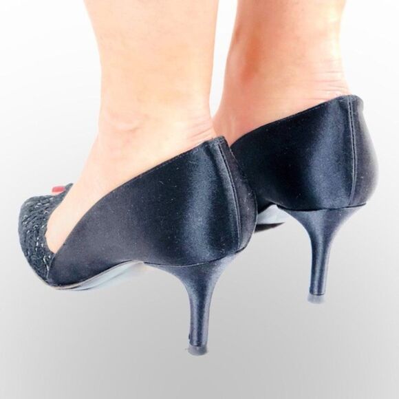 CLEARANCE! Black Stuart Weitzman Chantelle Pumps 6.5 - Picture 6 of 6